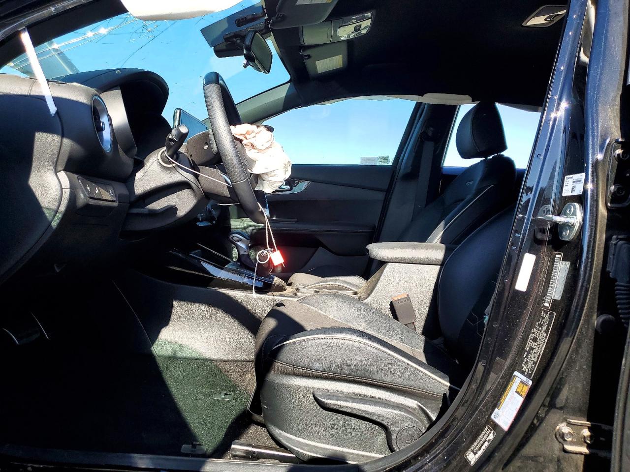2024 KIA FORTE