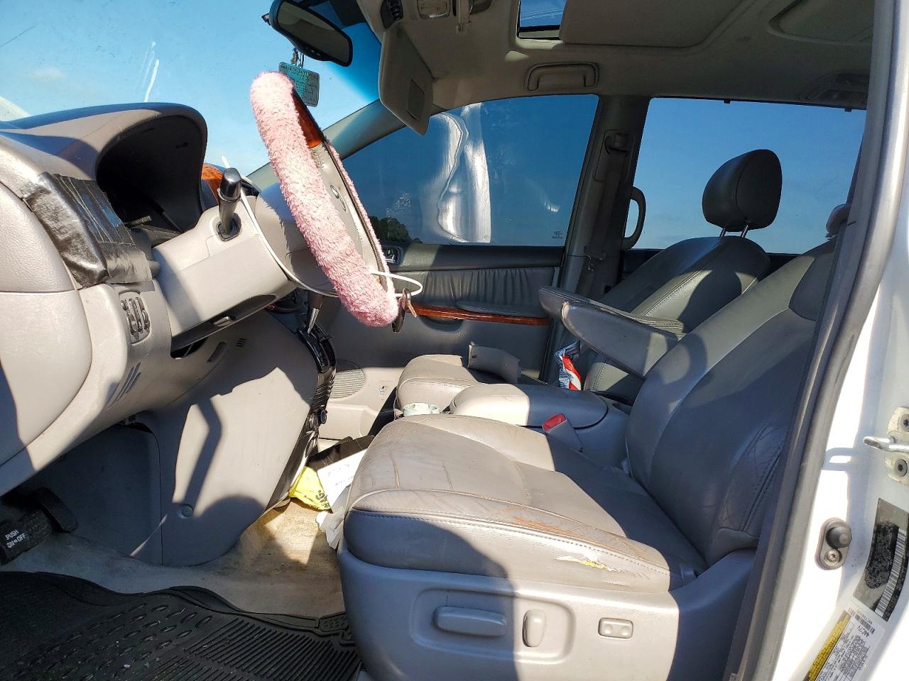 2006 TOYOTA SIENNA