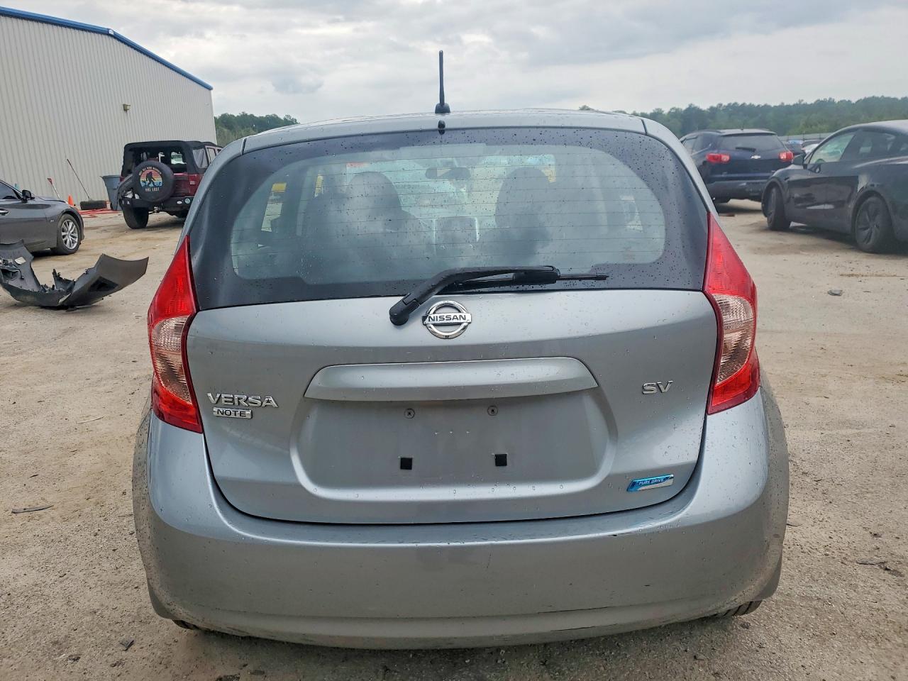2015 NISSAN VERSA
