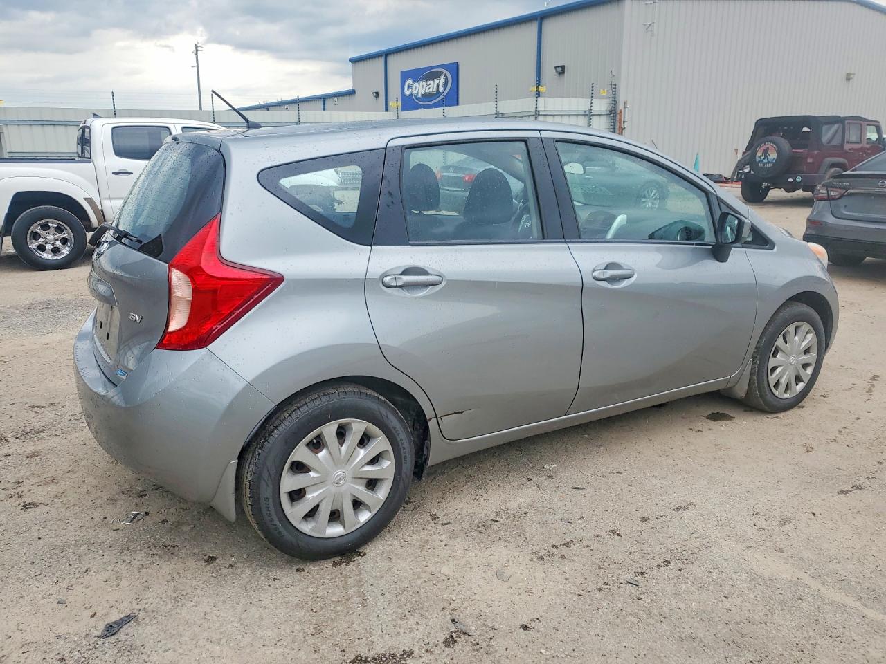 2015 NISSAN VERSA