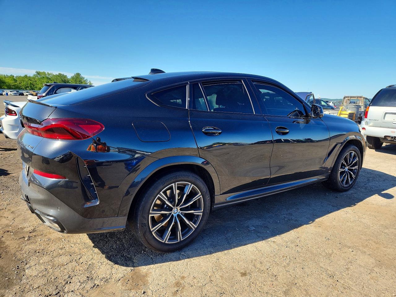 2023 BMW X6