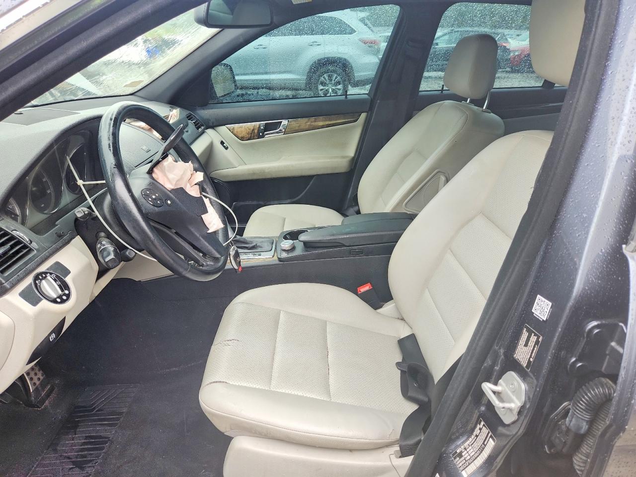2009 MERCEDES-BENZ C-CLASS