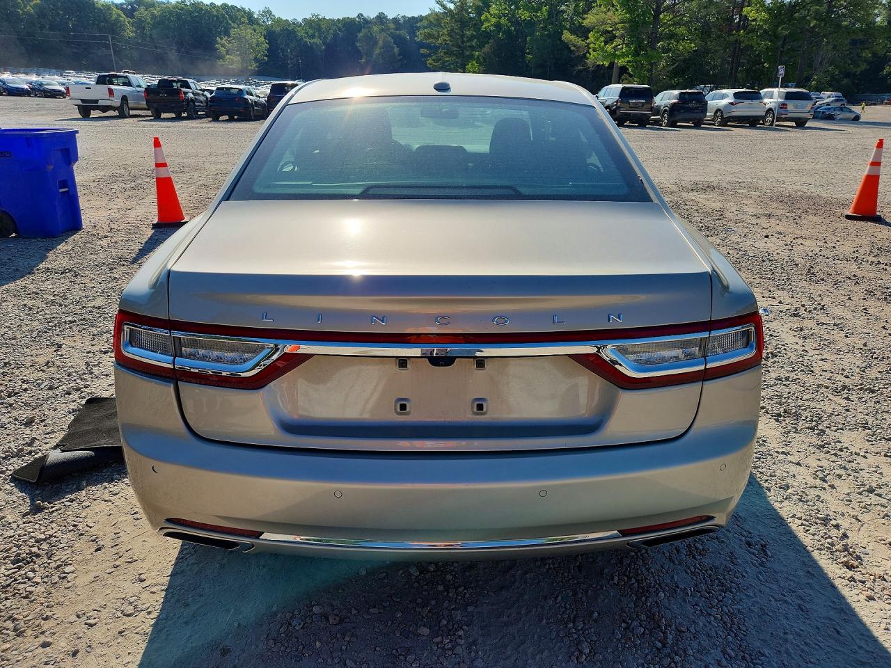 2017 LINCOLN CONTINENTL