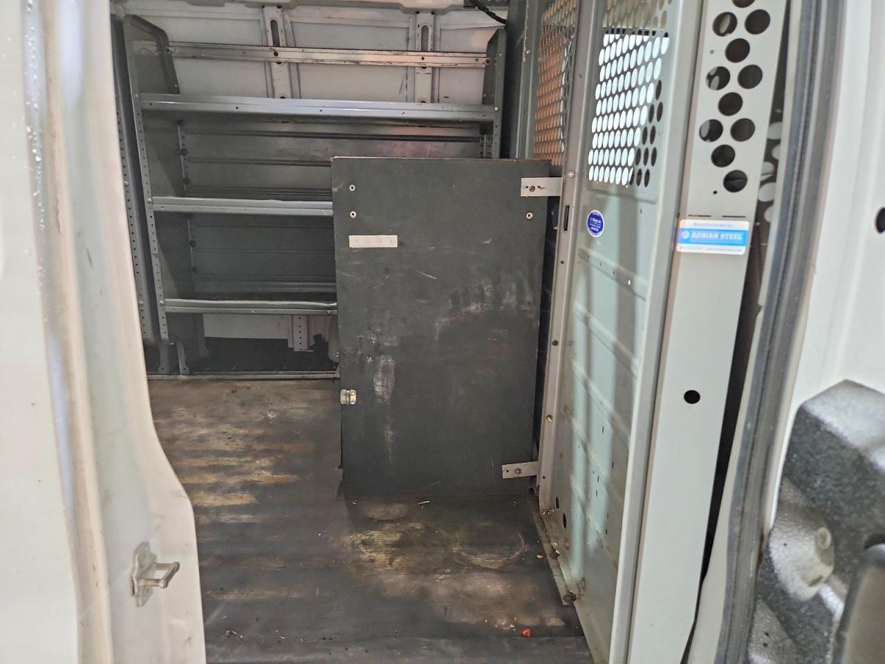 2019 CHEVROLET EXPRESS