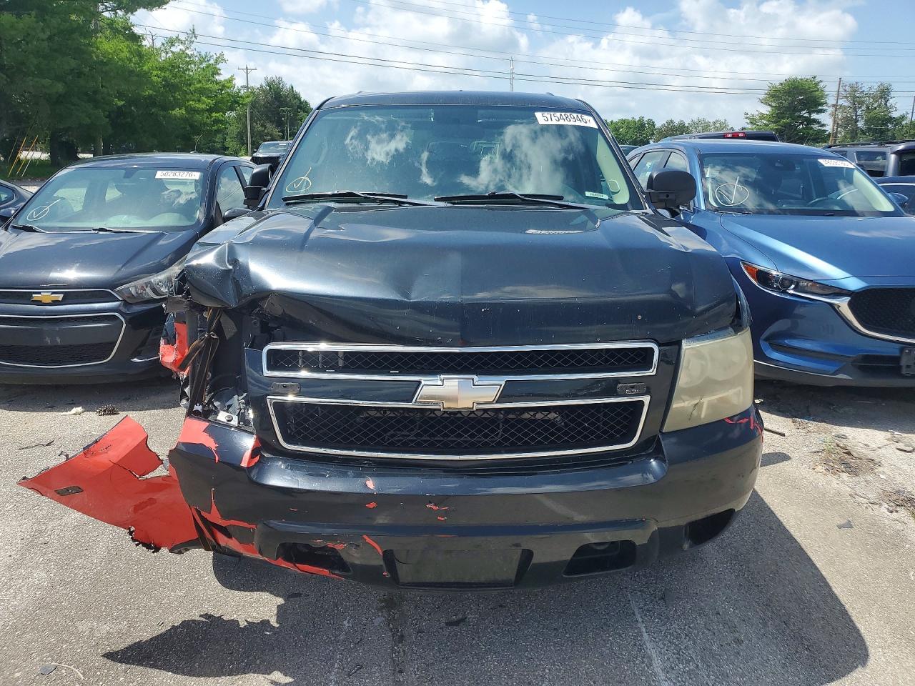 2011 CHEVROLET SUBURBAN