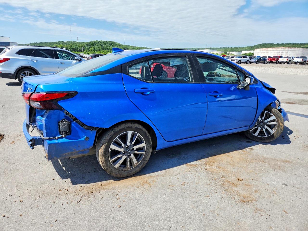 2023 NISSAN VERSA