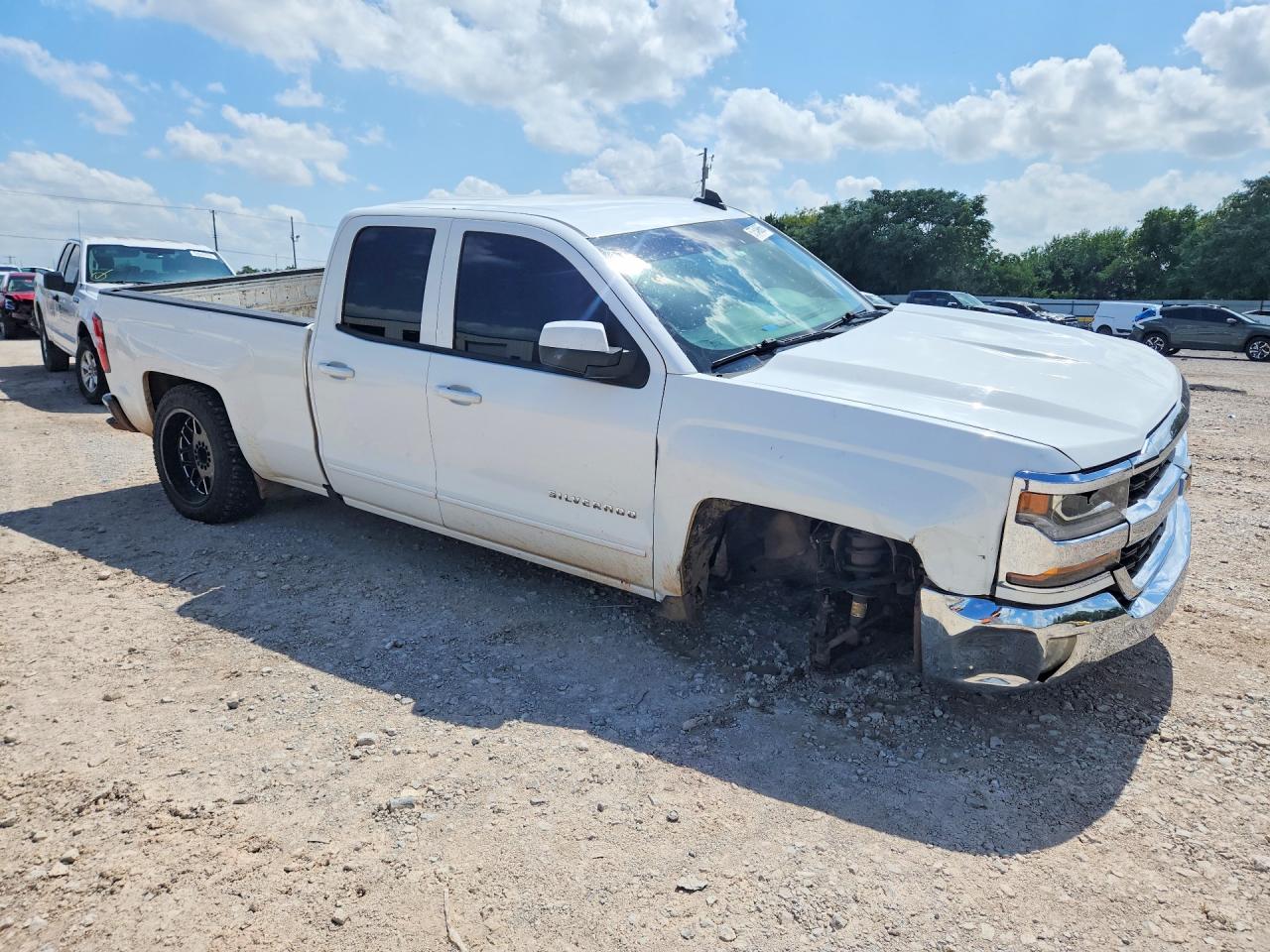 2017 CHEVROLET SILVERADO