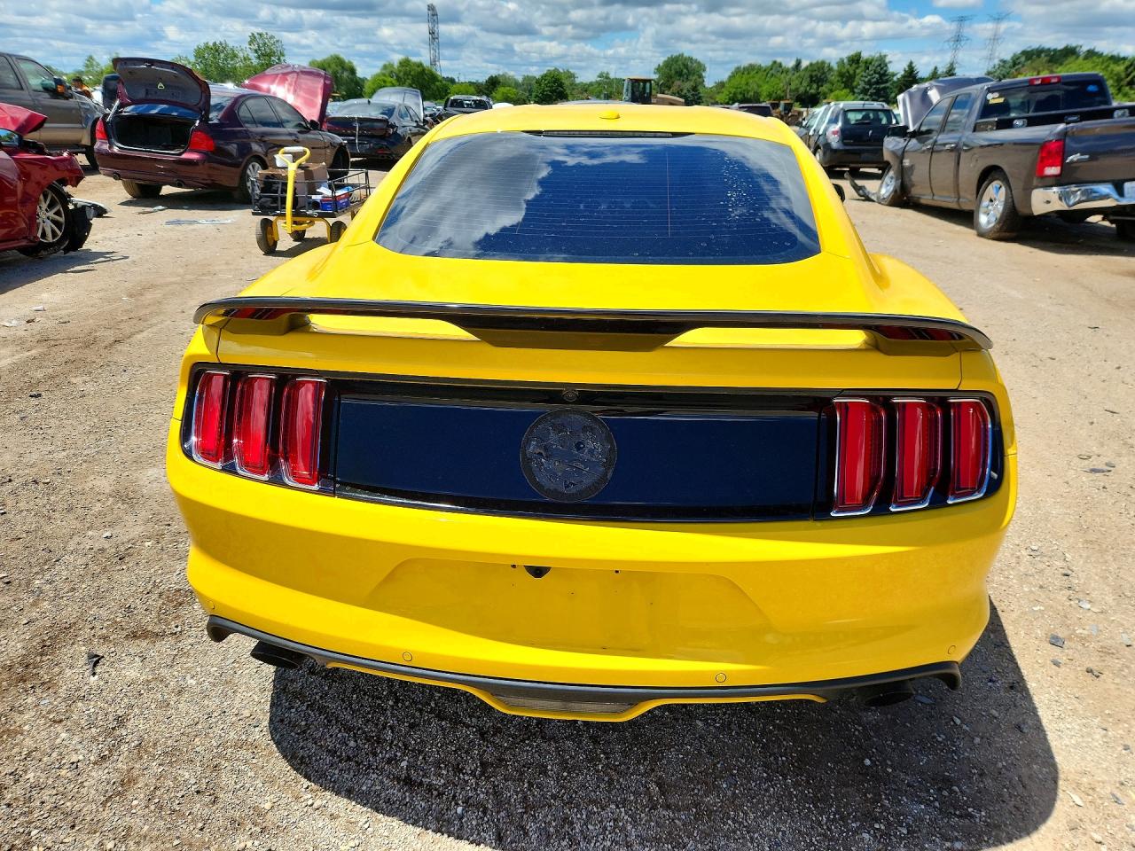 2015 FORD MUSTANG