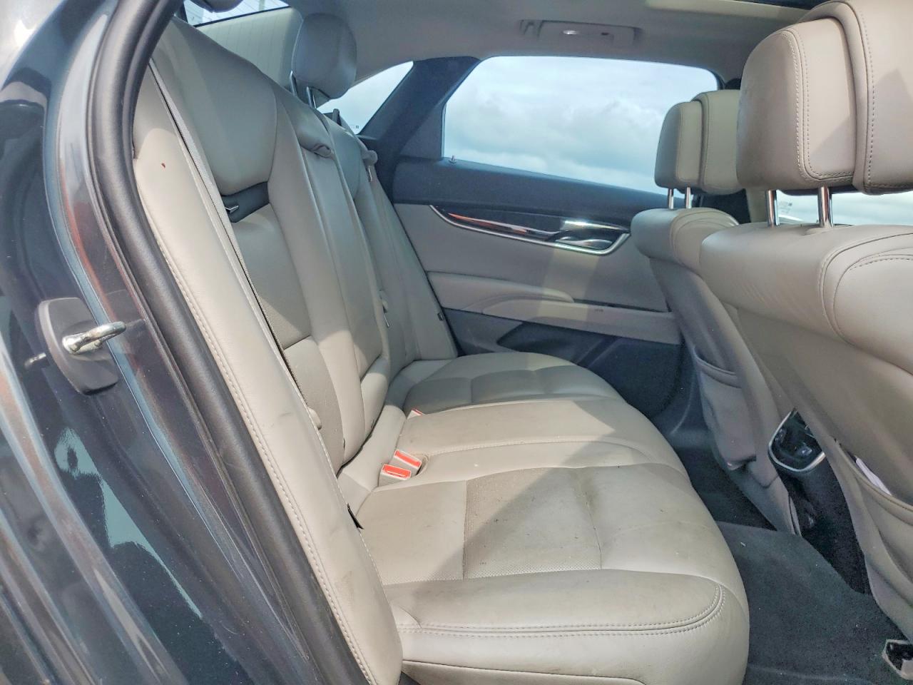 2013 CADILLAC XTS