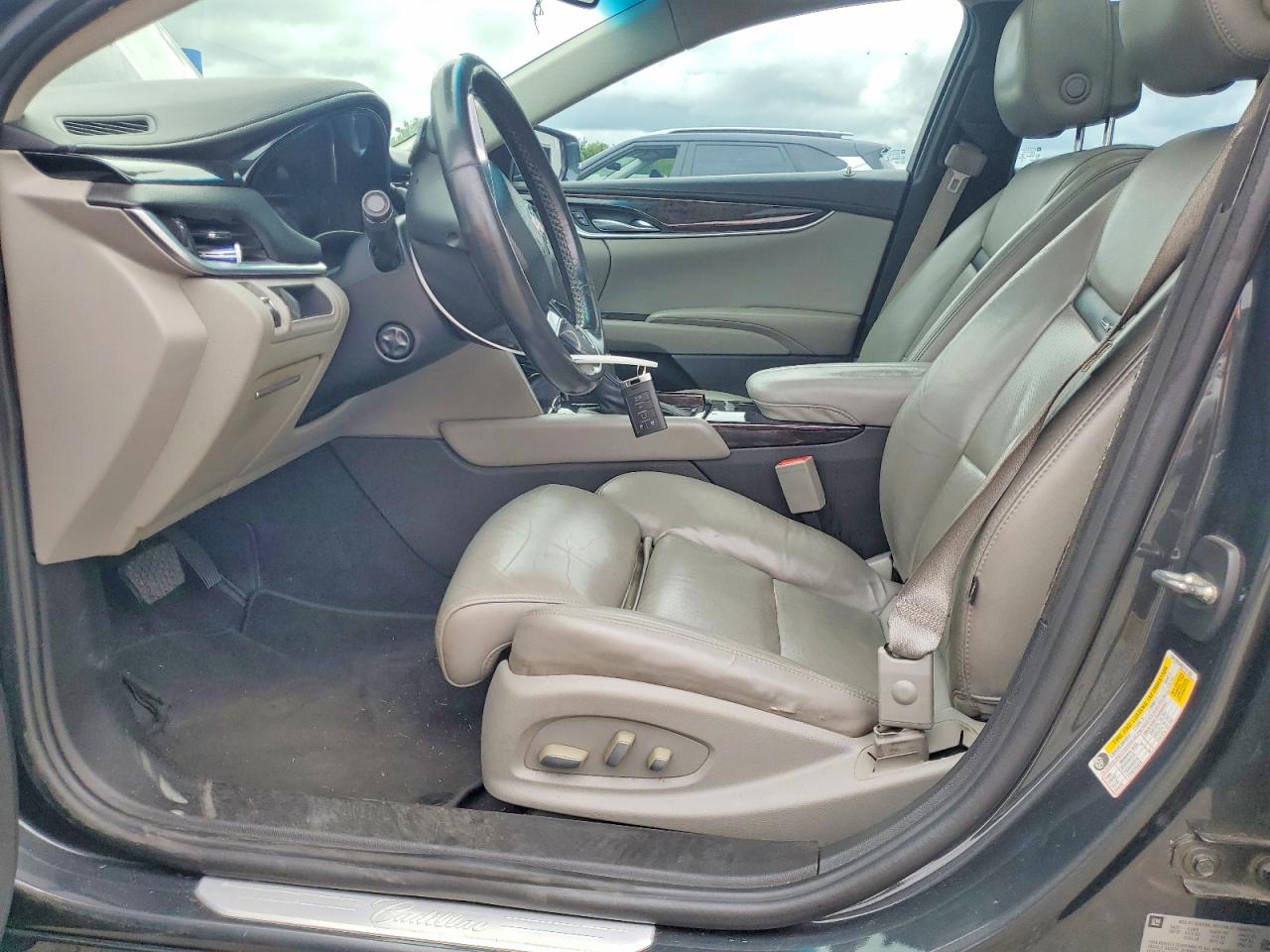 2013 CADILLAC XTS