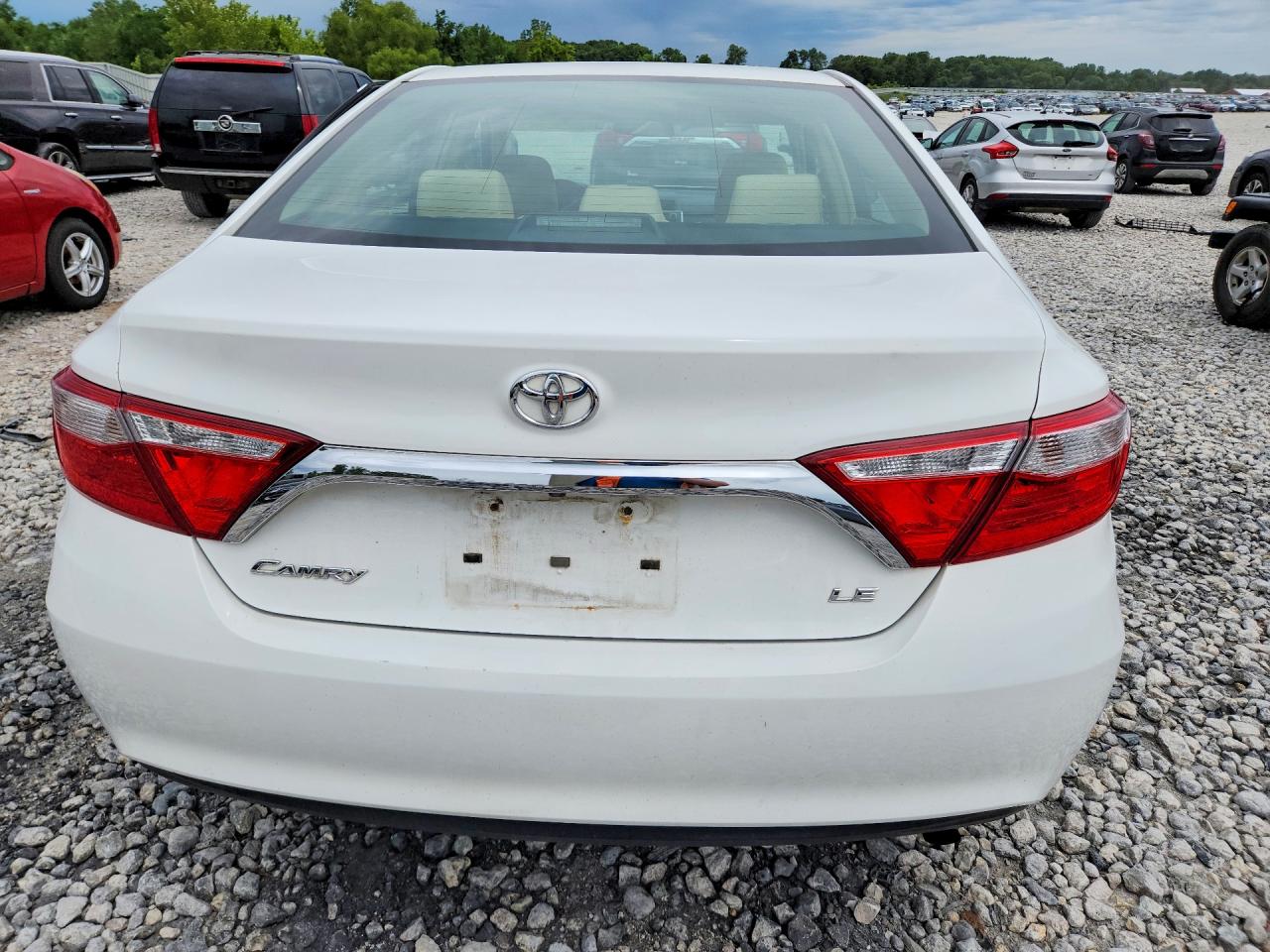 2015 TOYOTA CAMRY