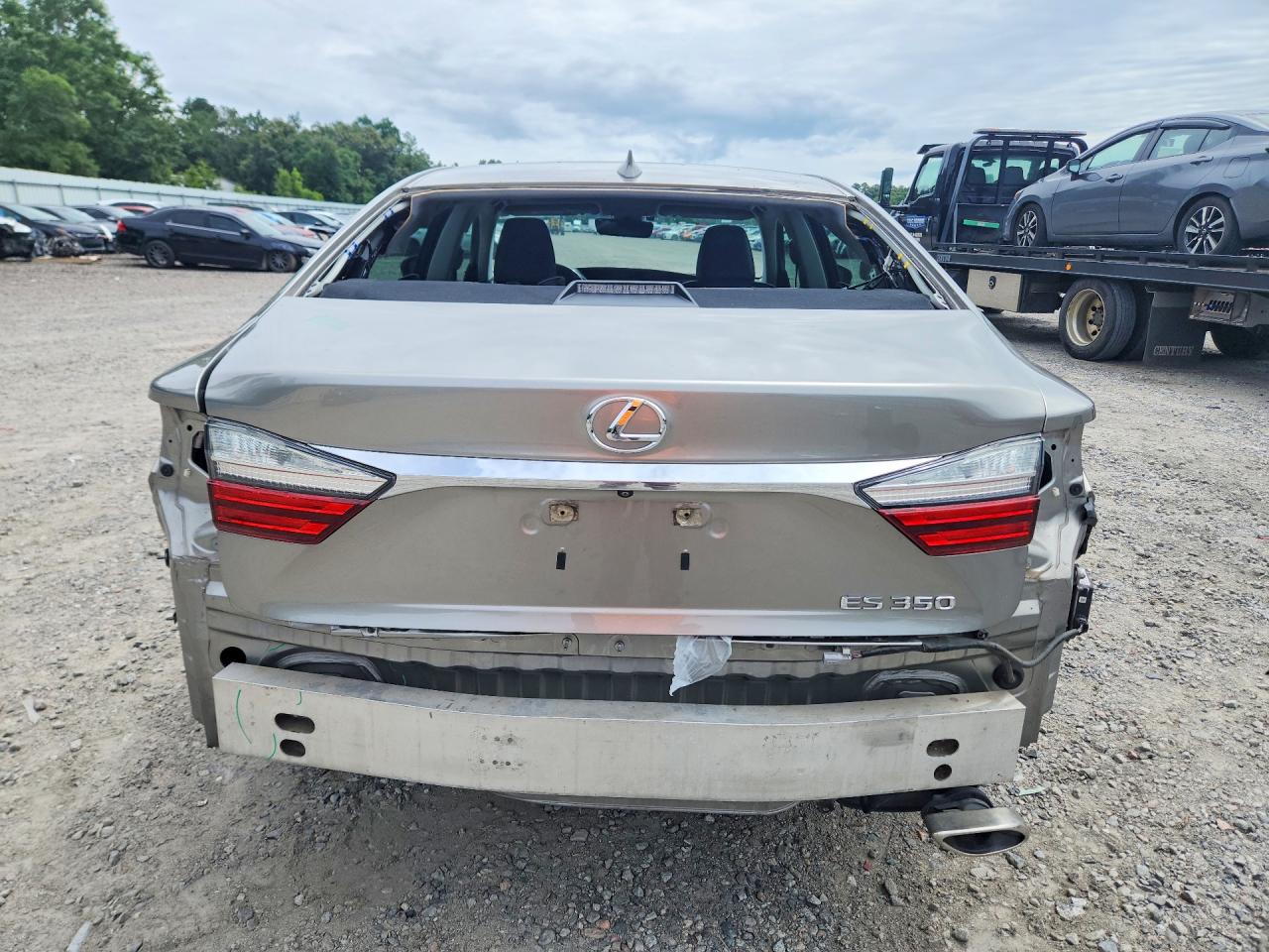 2018 LEXUS ES350