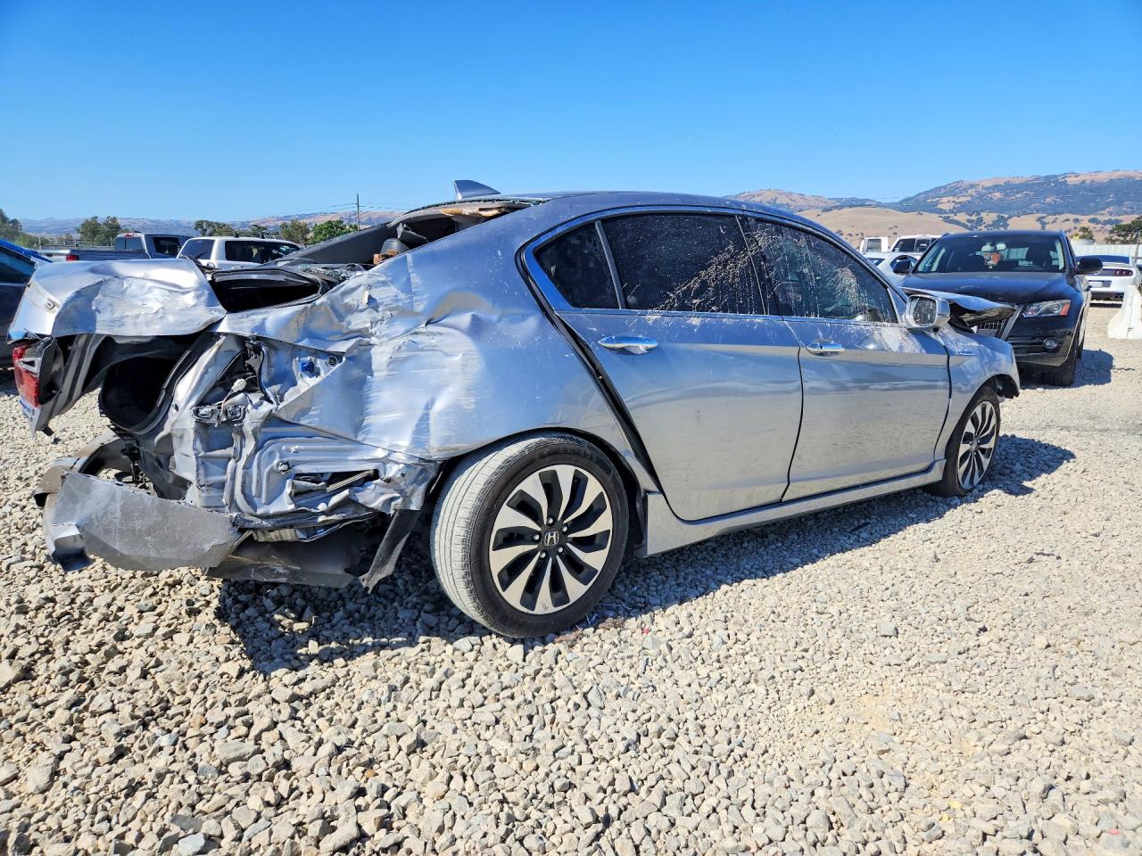 2017 HONDA ACCORD