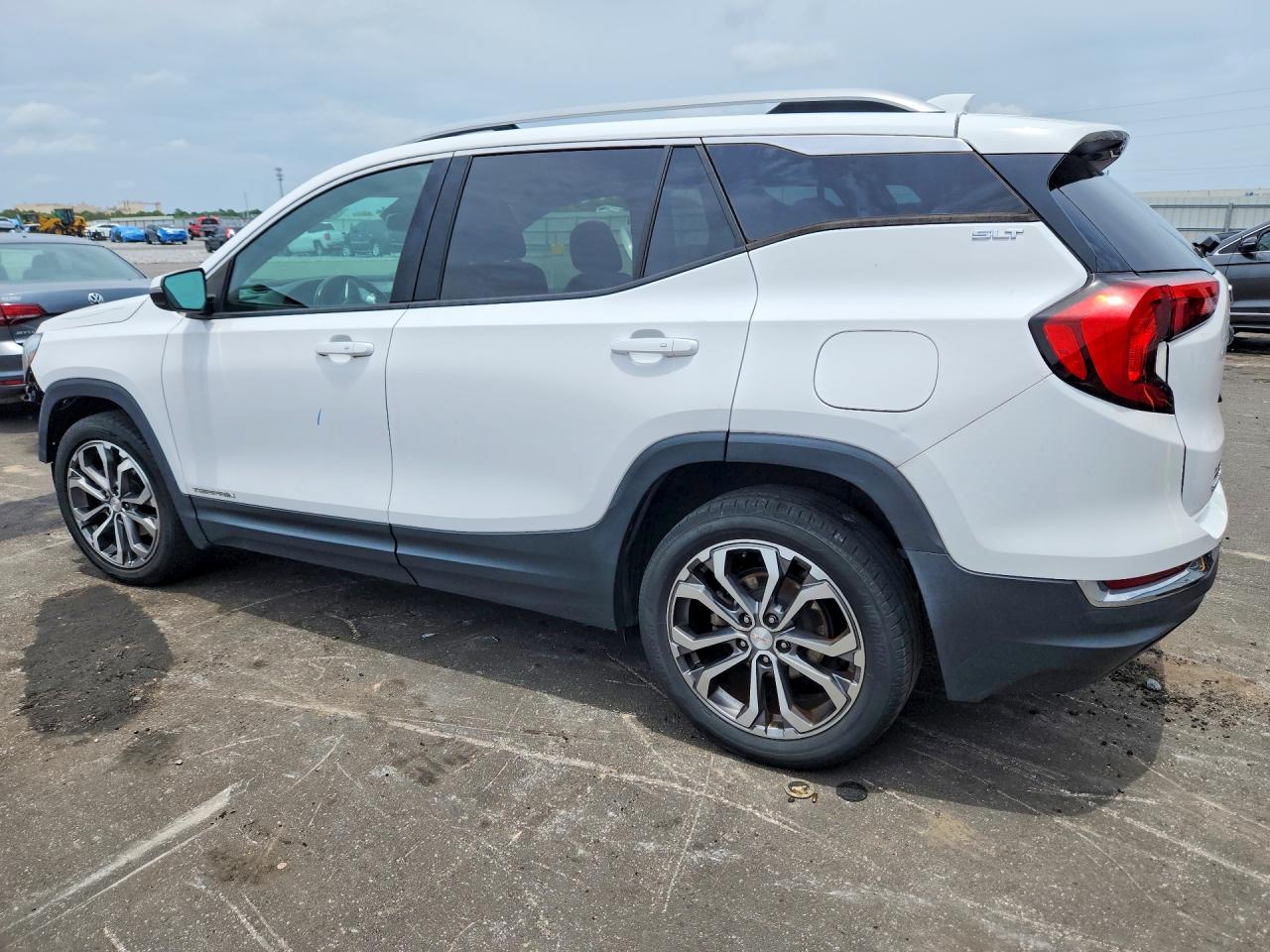 2021 GMC TERRAIN
