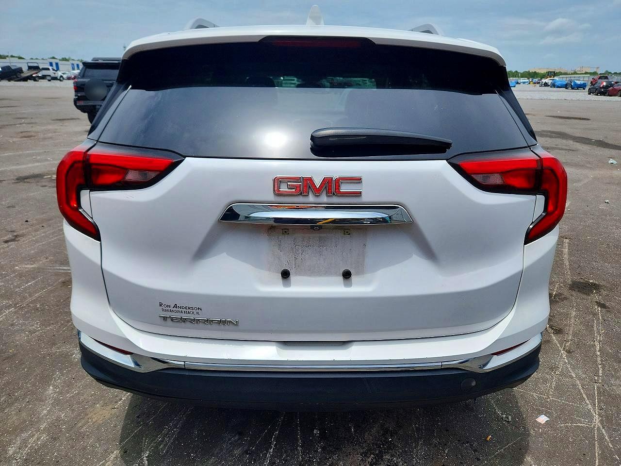 2021 GMC TERRAIN