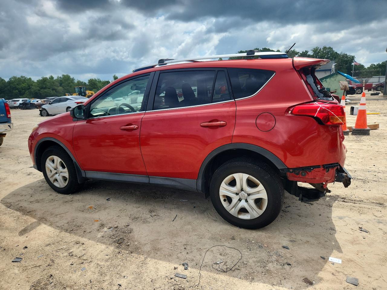 2015 TOYOTA RAV4