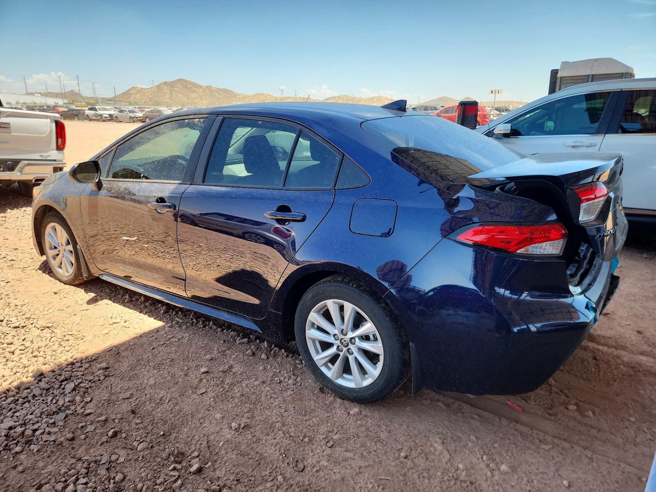 2025 TOYOTA COROLLA