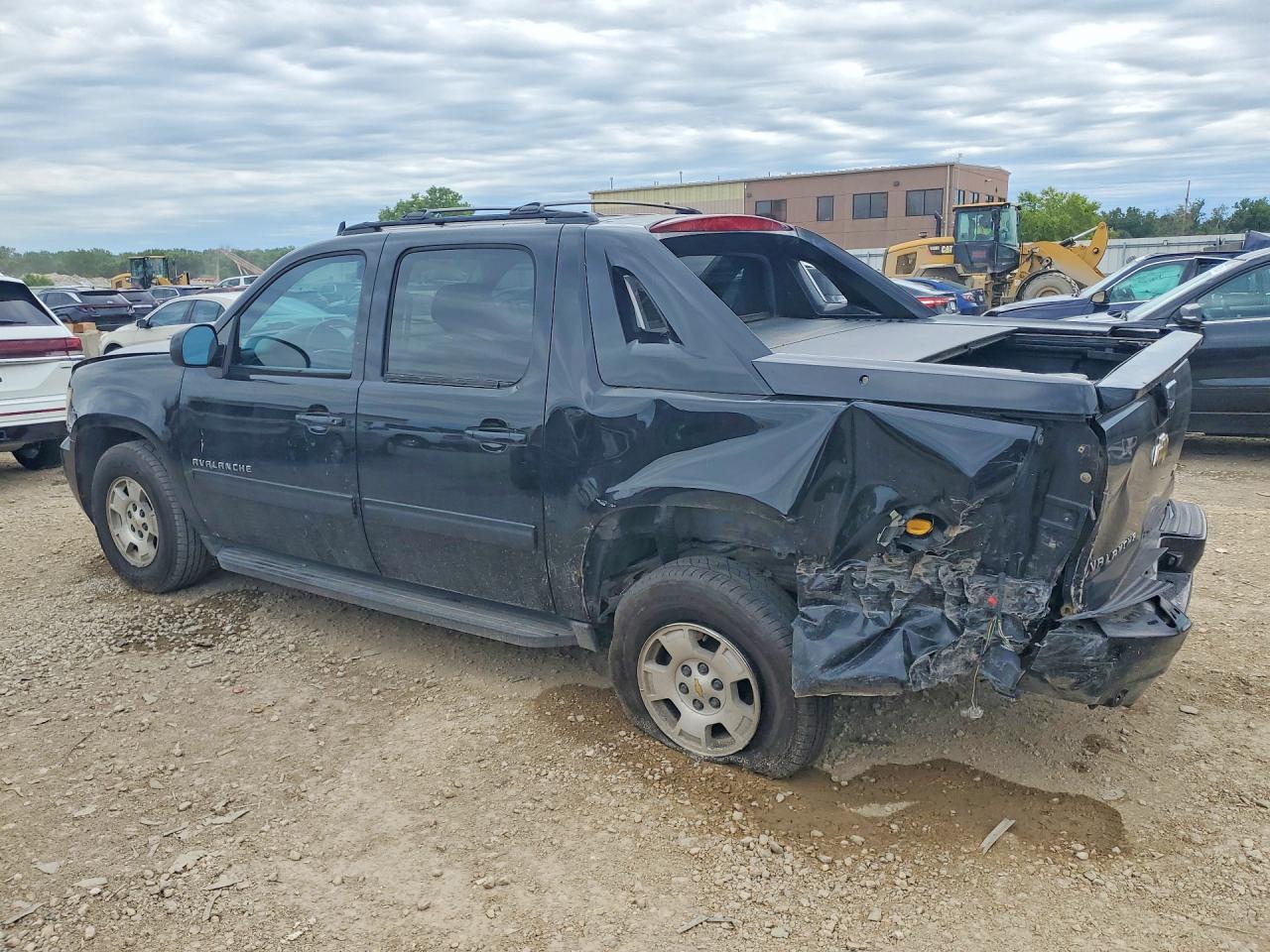 2013 CHEVROLET AVALANCHE