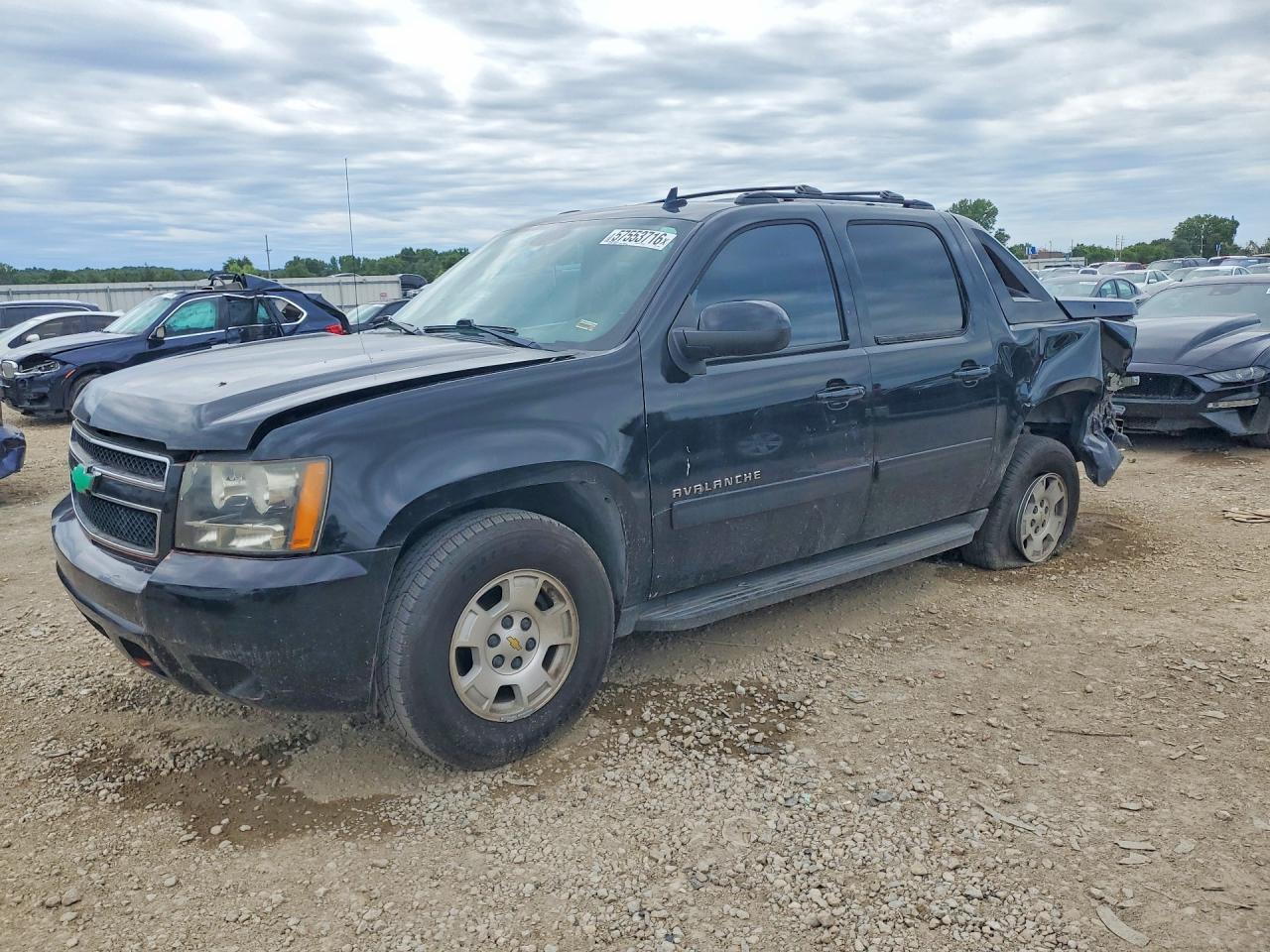 2013 CHEVROLET AVALANCHE