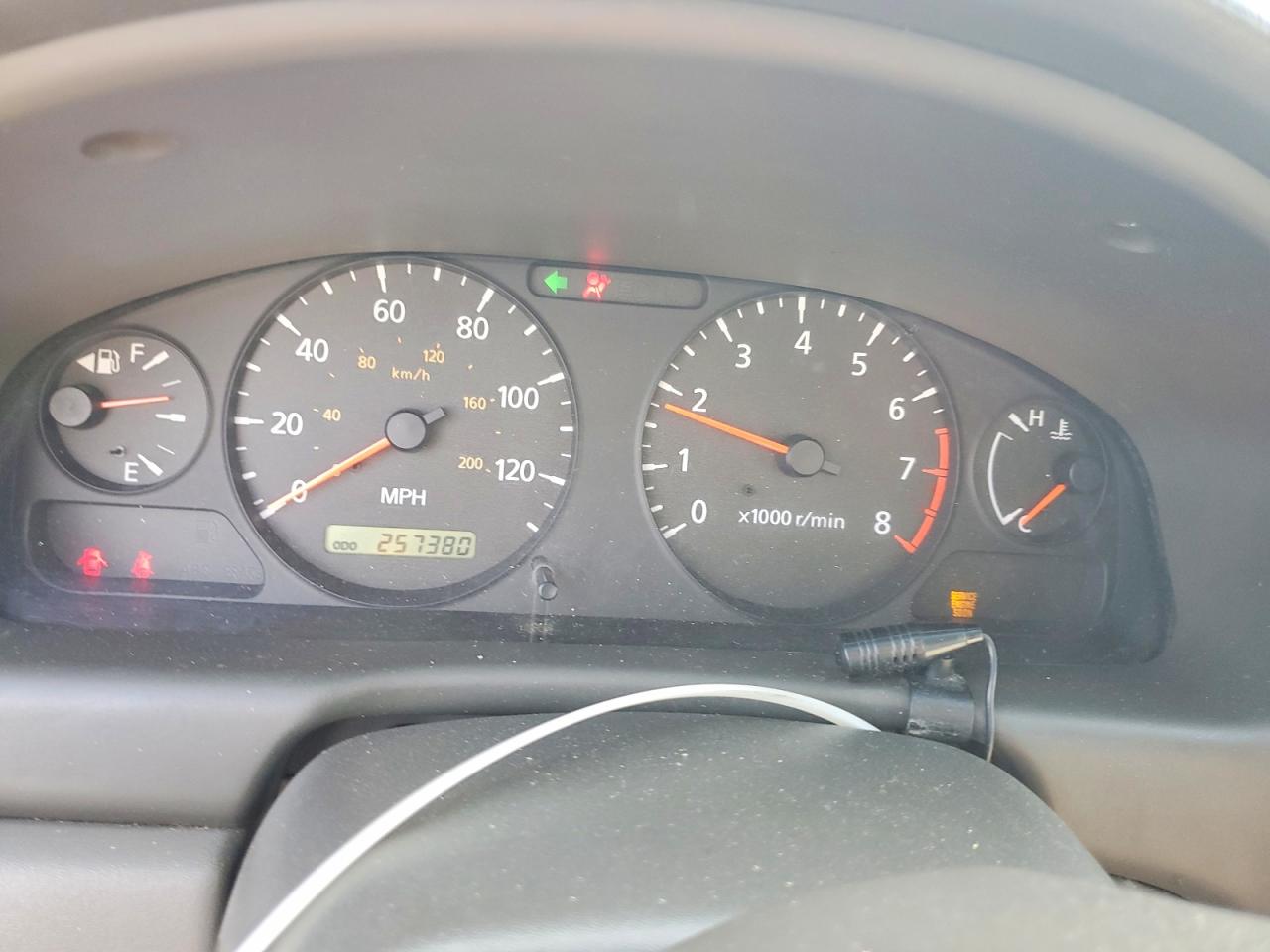 2004 NISSAN SENTRA