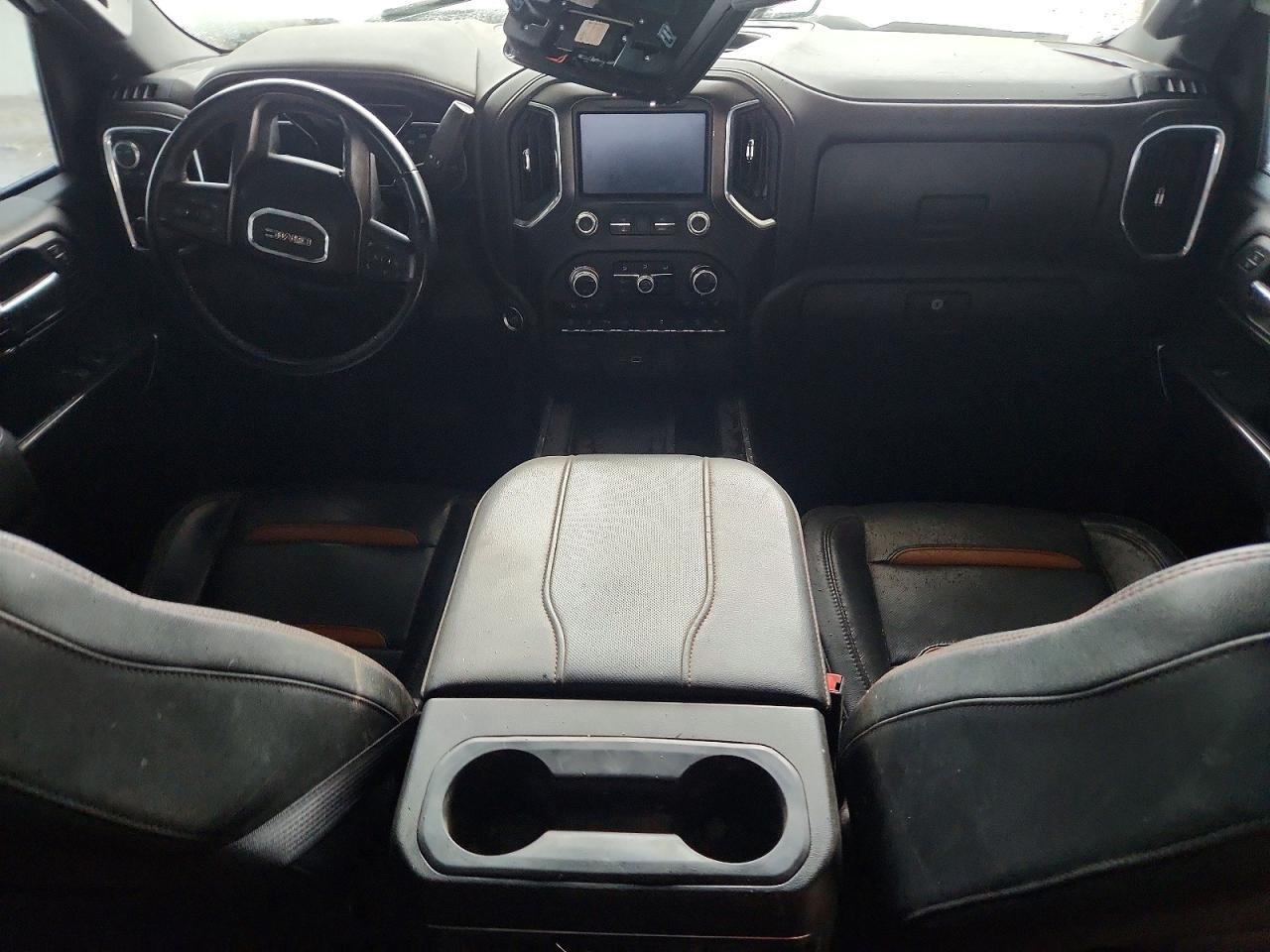 2023 GMC SIERRA