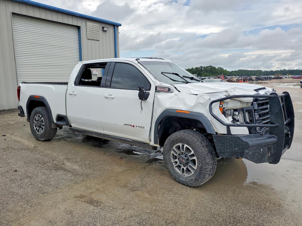 2023 GMC SIERRA