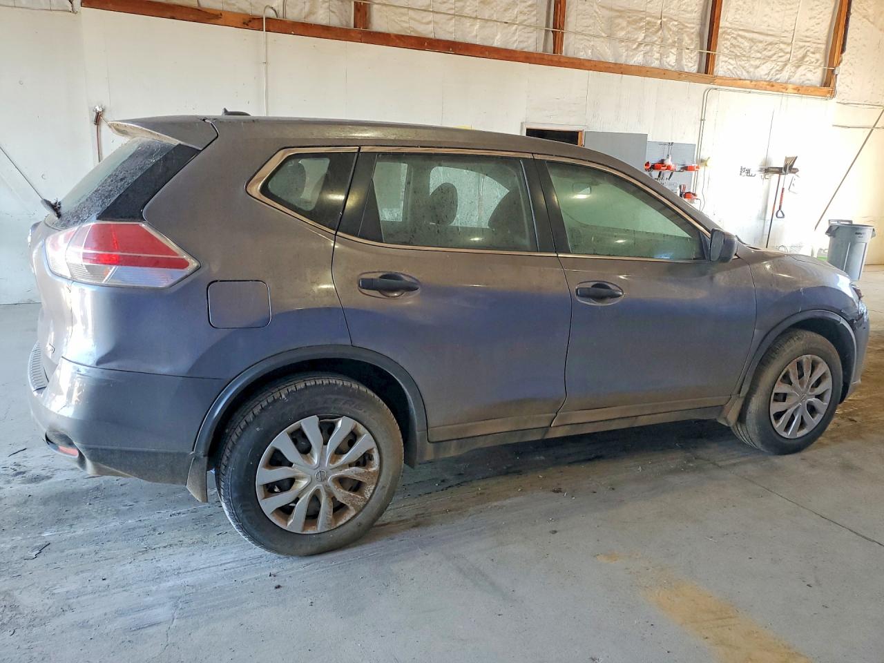 2016 NISSAN ROGUE