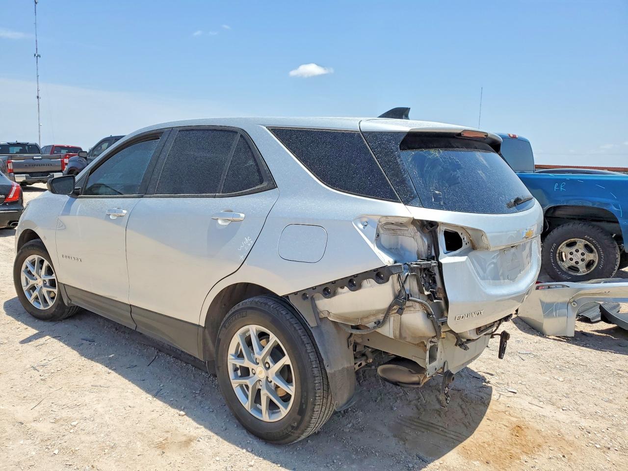 2022 CHEVROLET EQUINOX