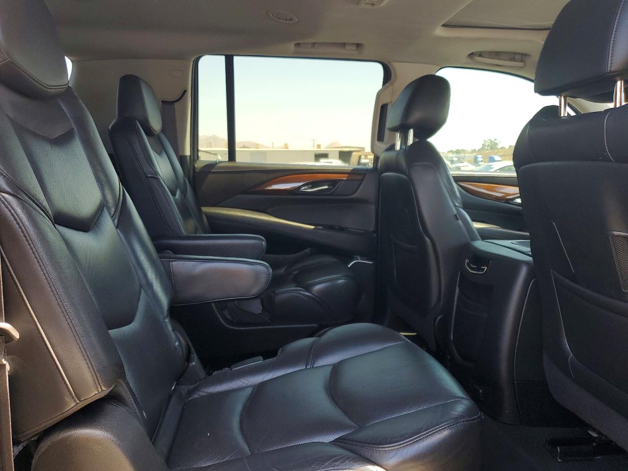 2020 CADILLAC ESCALADE