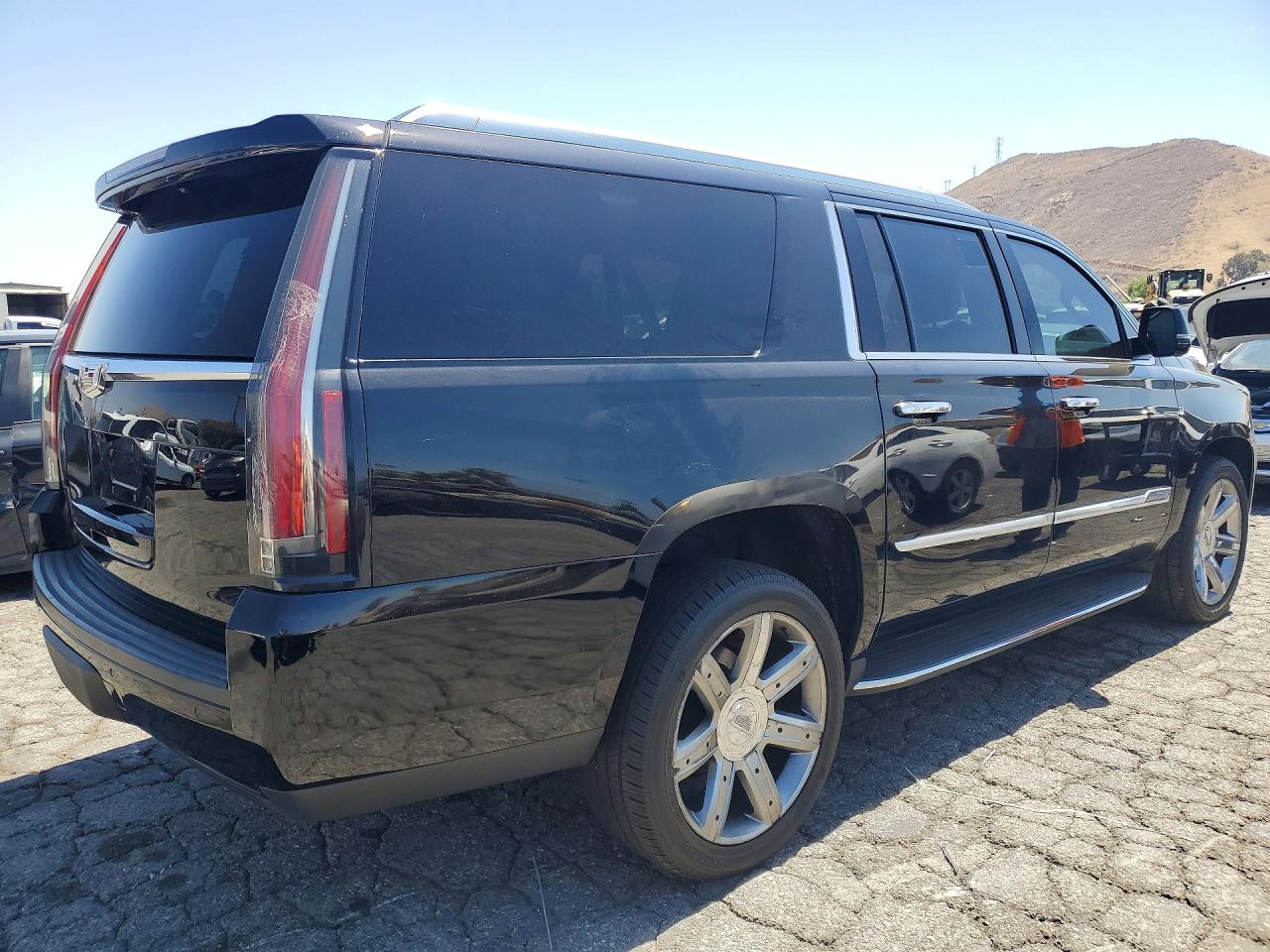 2020 CADILLAC ESCALADE