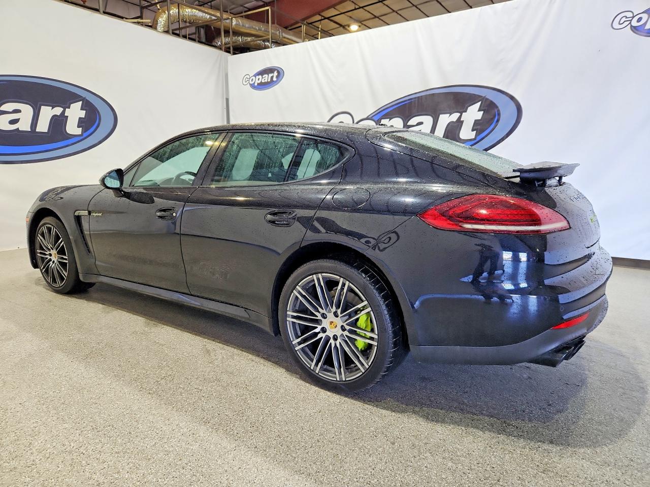 2015 PORSCHE PANAMERA