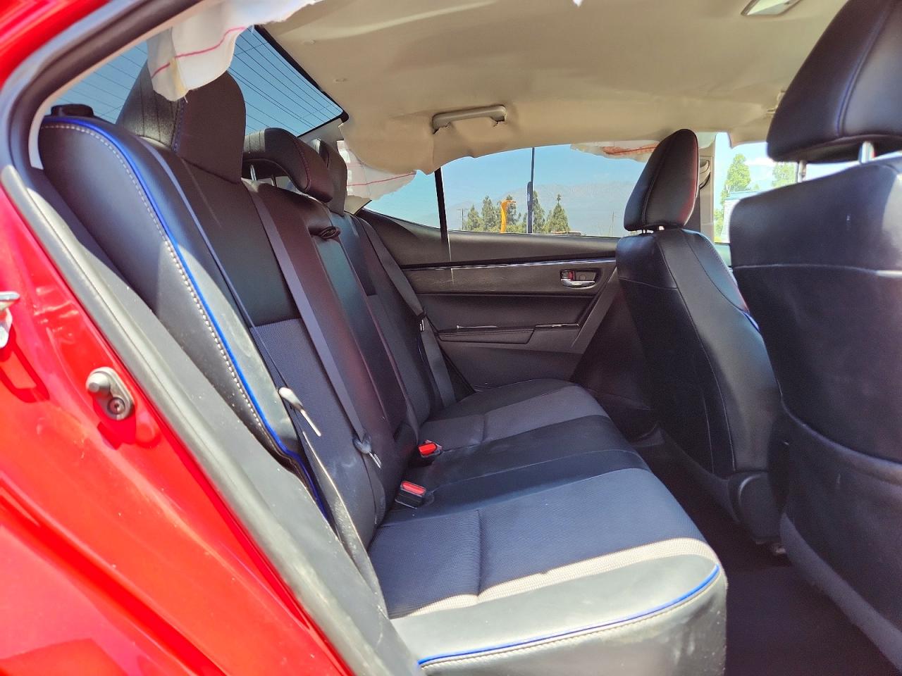 2017 TOYOTA COROLLA