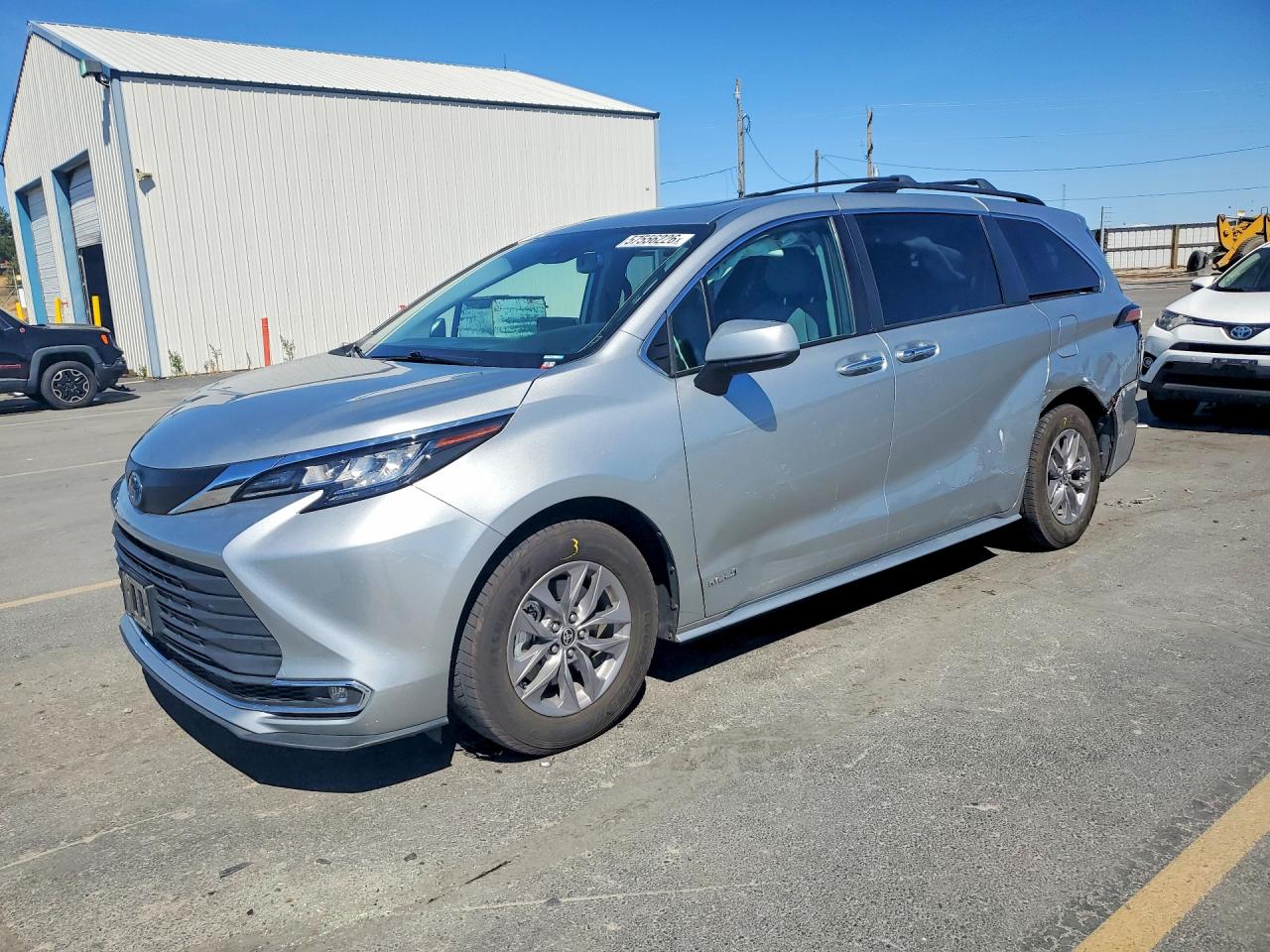 2021 TOYOTA SIENNA