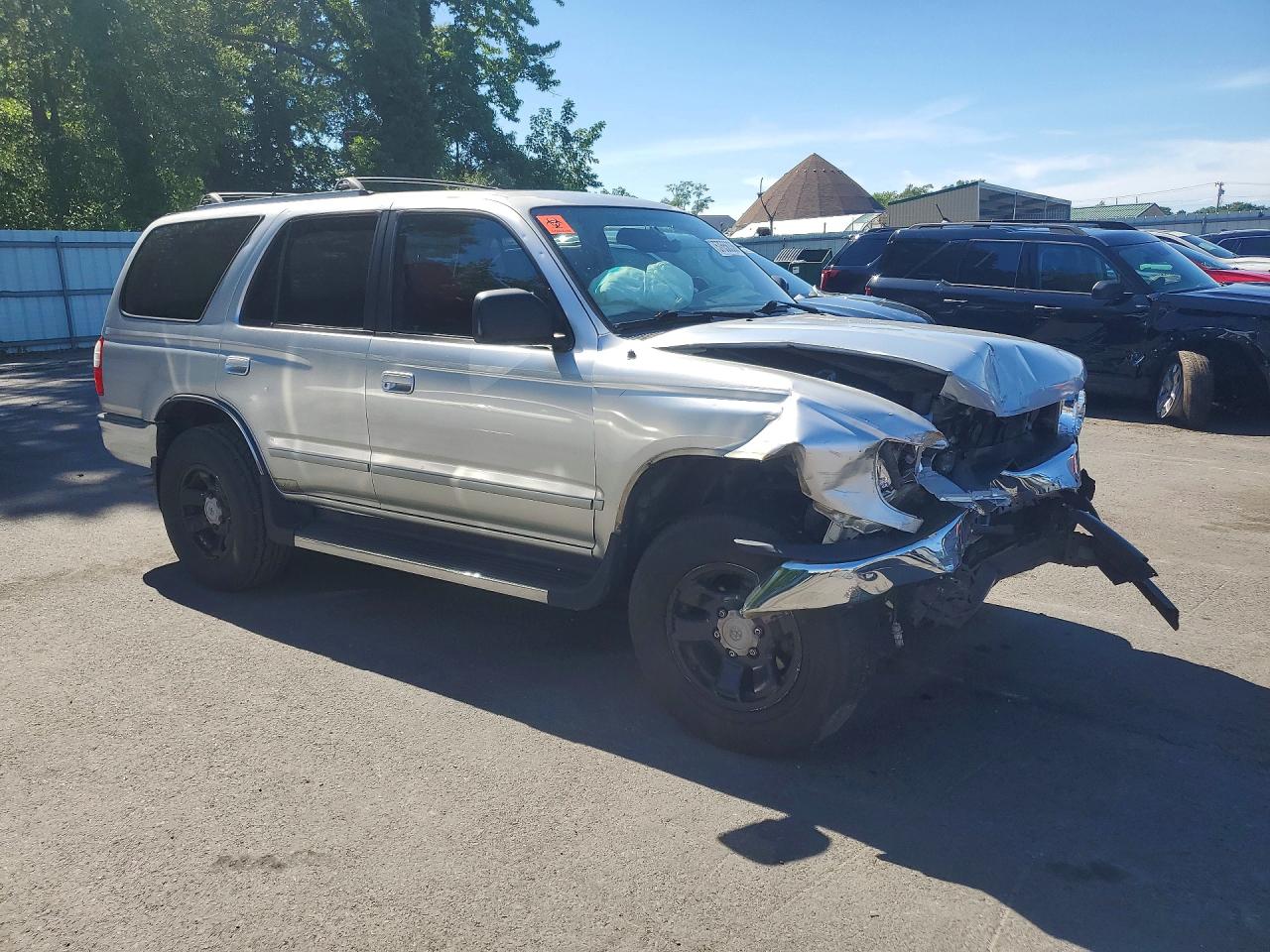 2000 TOYOTA 4RUNNER