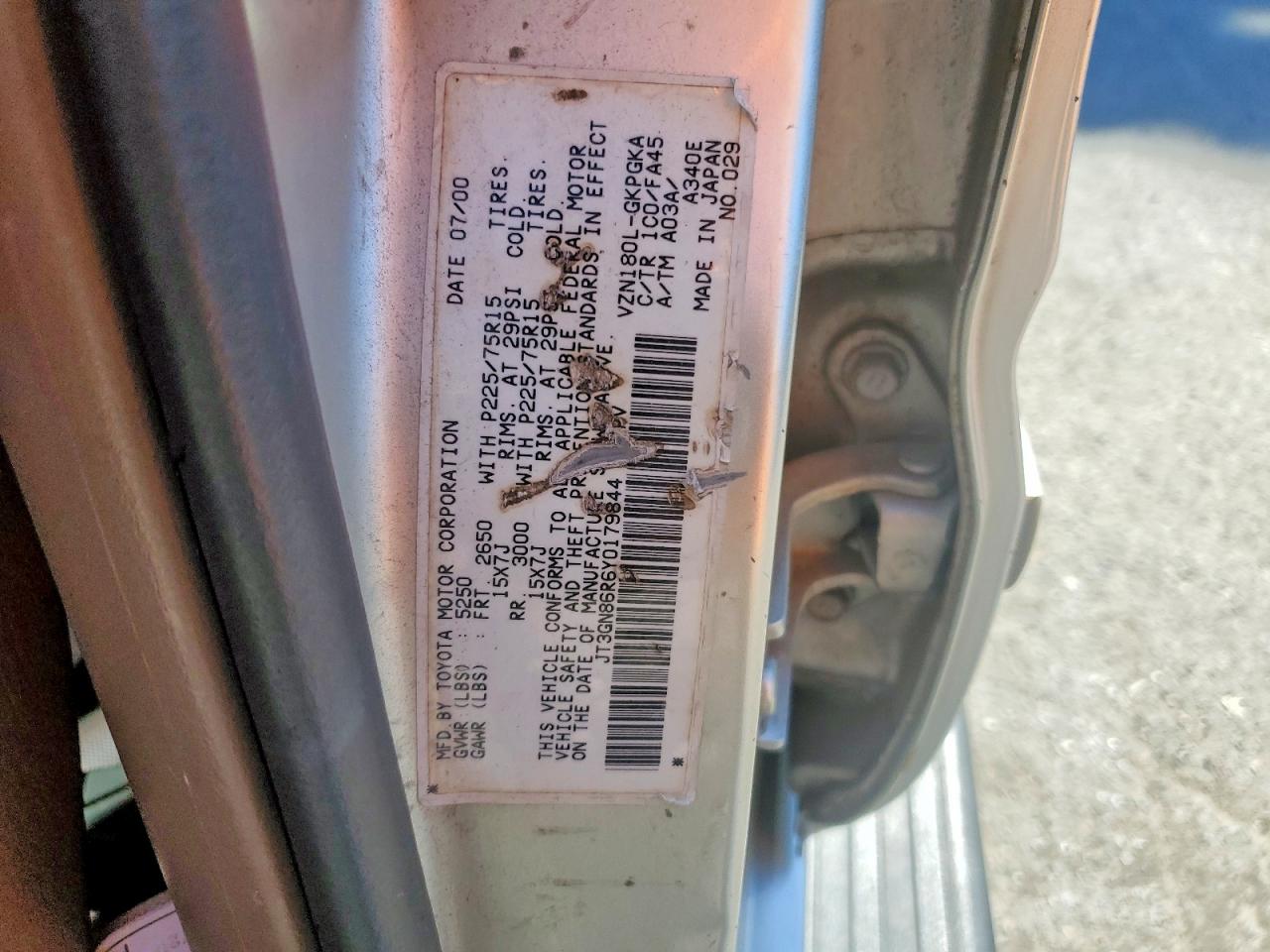 2000 TOYOTA 4RUNNER