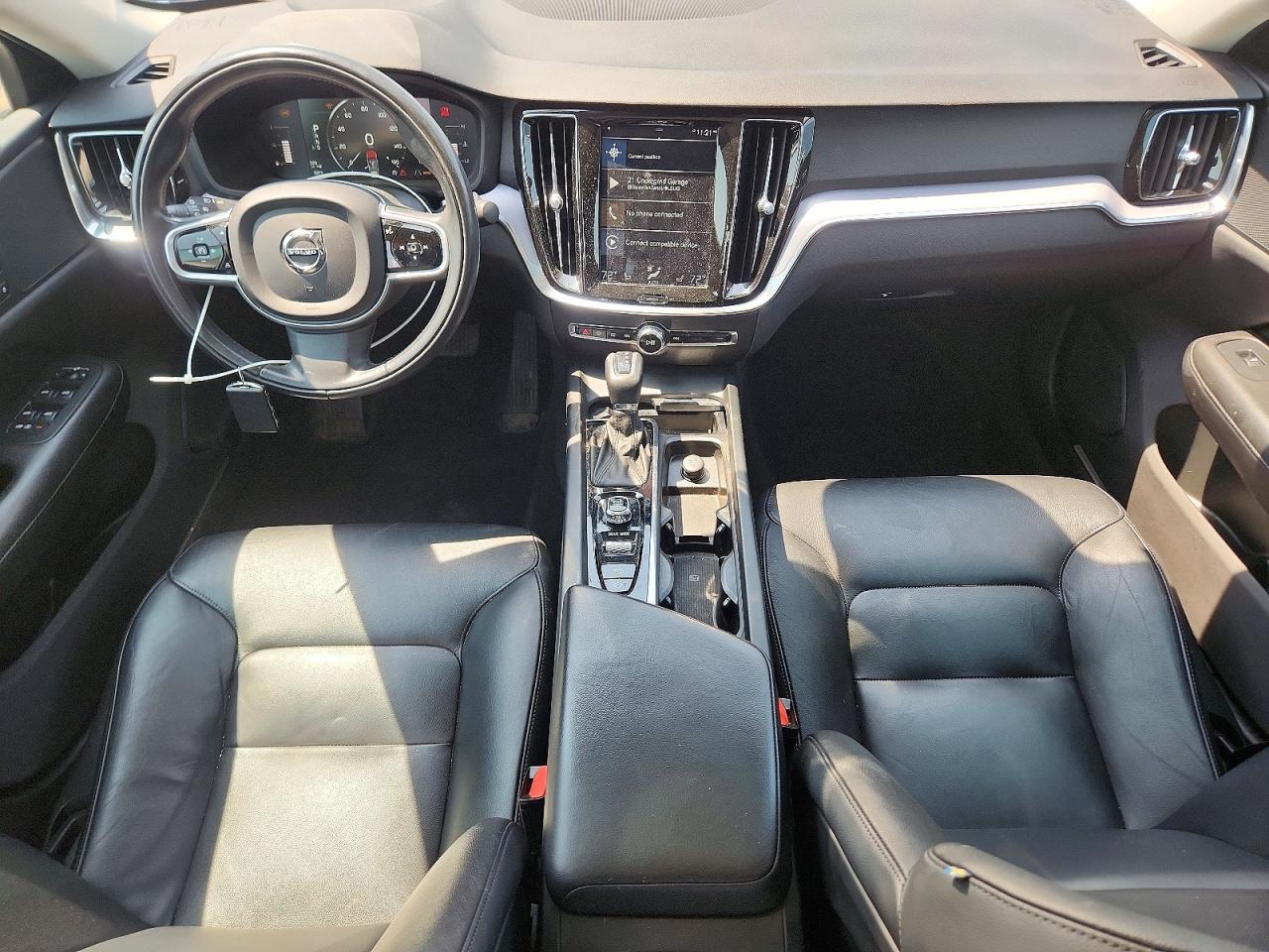 2019 VOLVO S60
