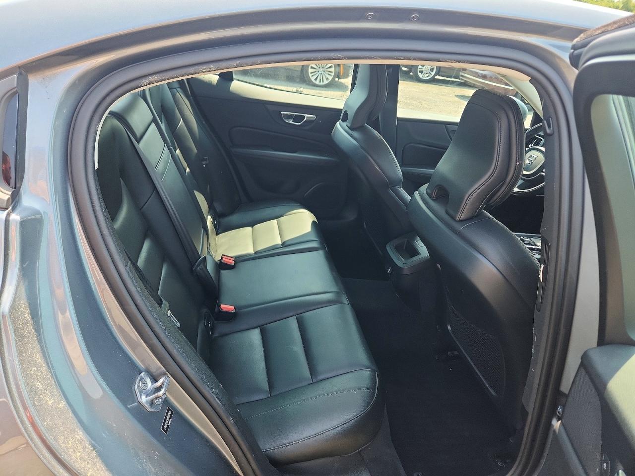 2019 VOLVO S60