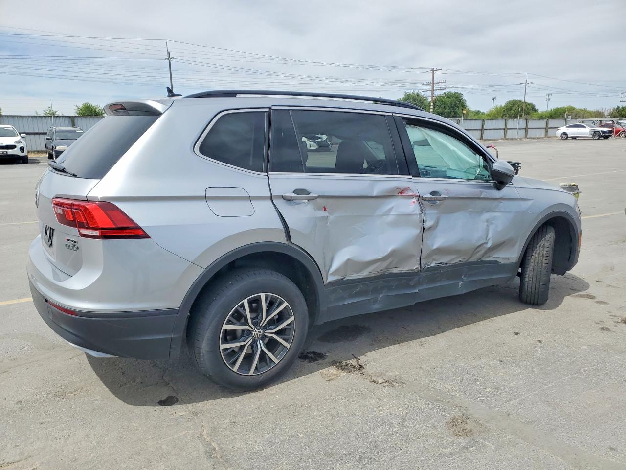 2019 VOLKSWAGEN TIGUAN