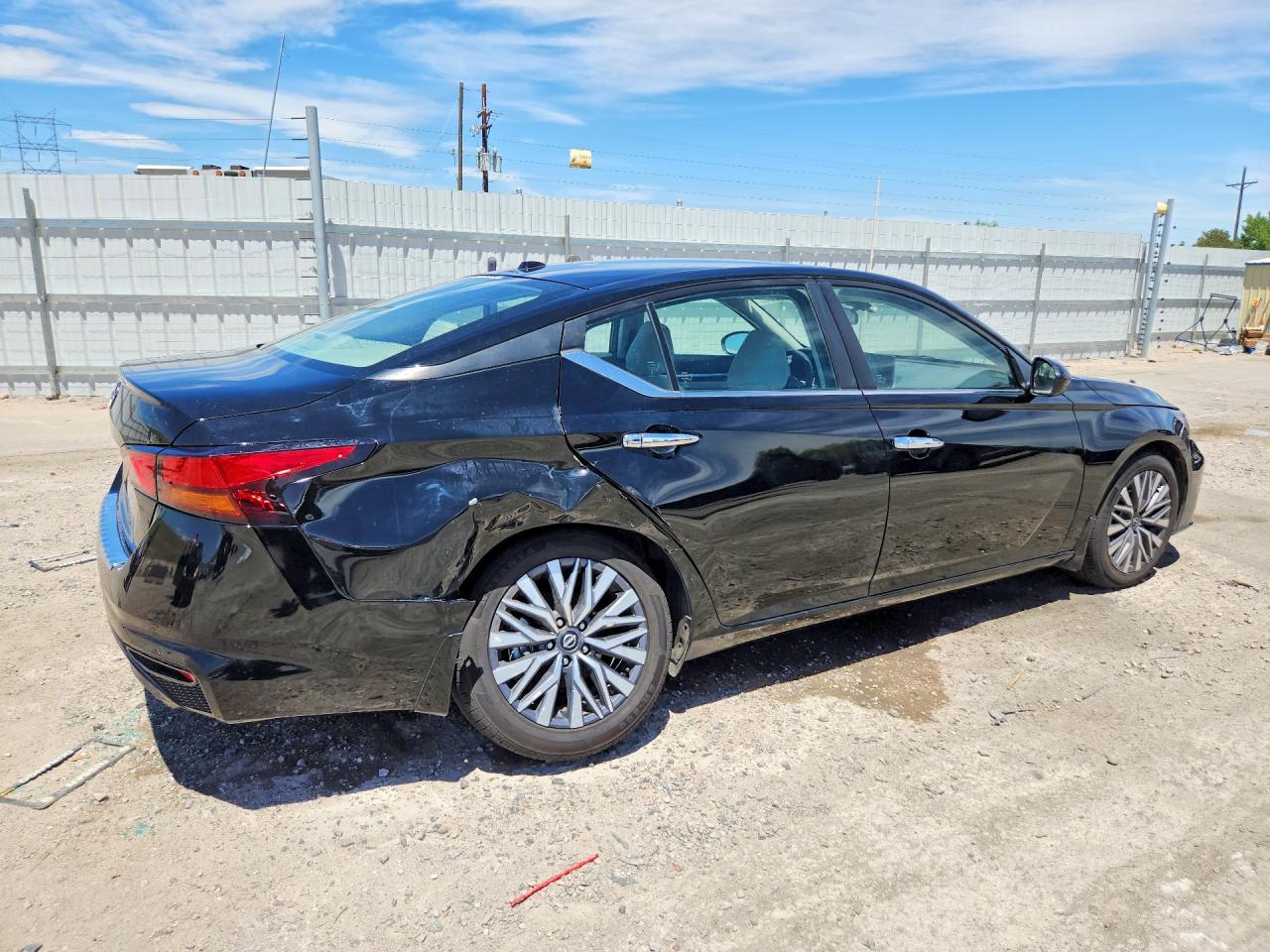 2023 NISSAN ALTIMA