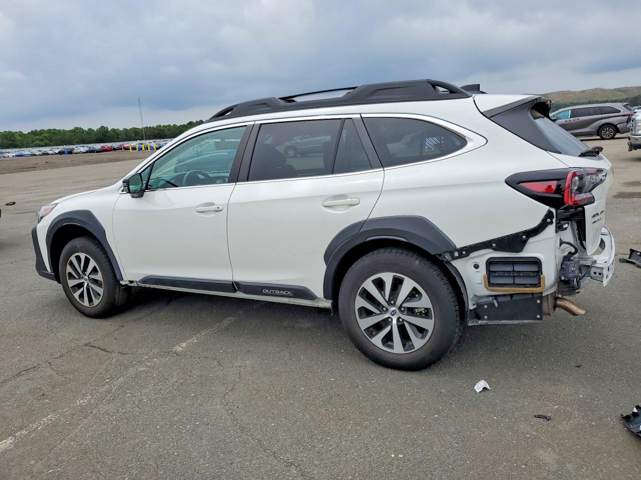 2024 SUBARU OUTBACK
