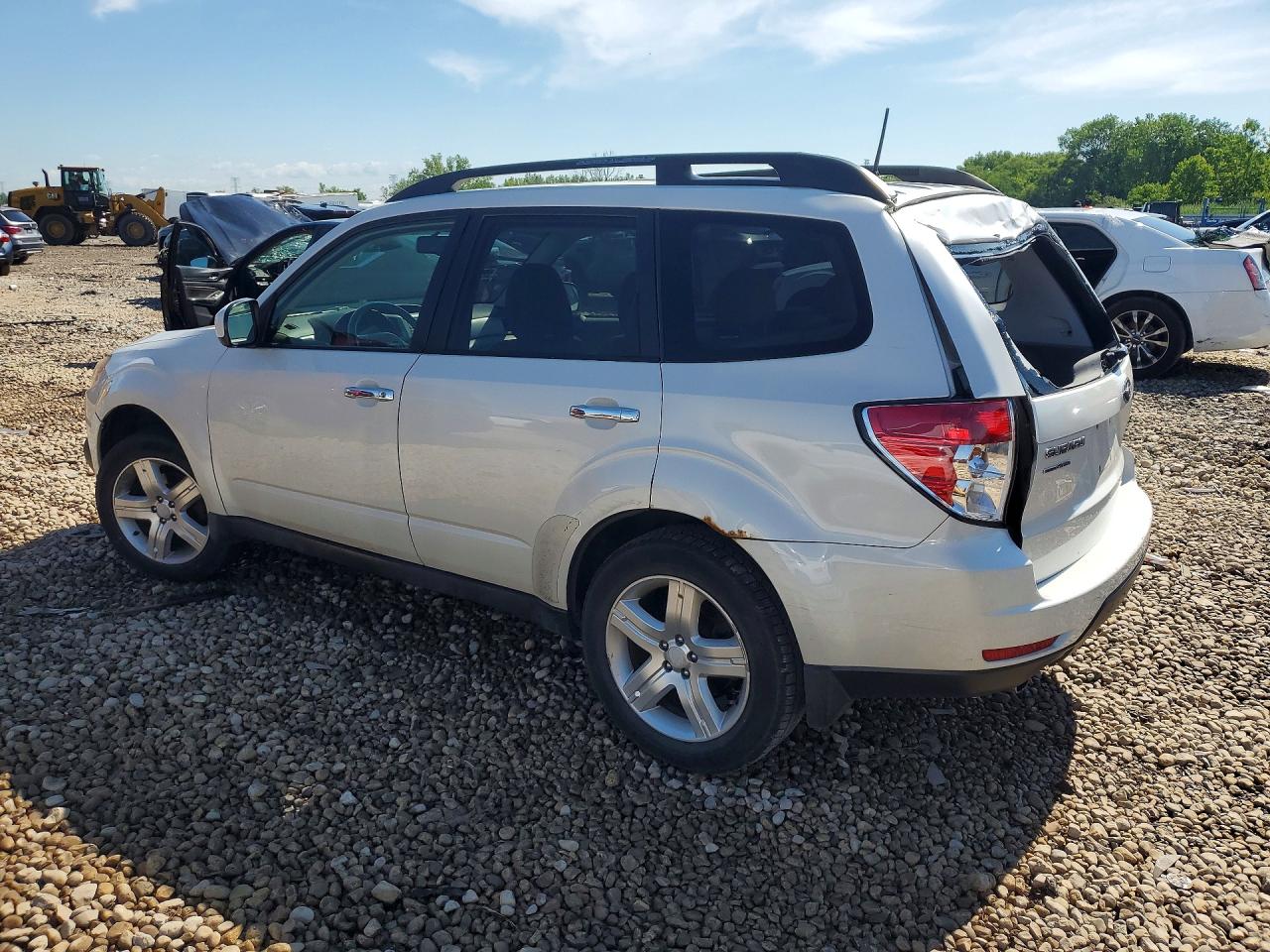 2010 SUBARU FORESTER