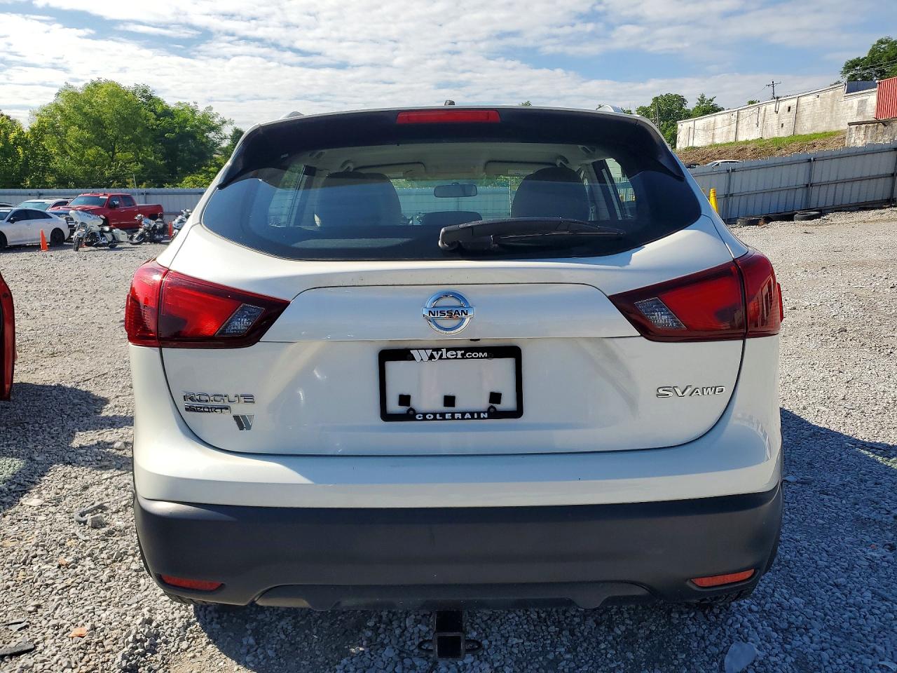 2017 NISSAN ROGUE