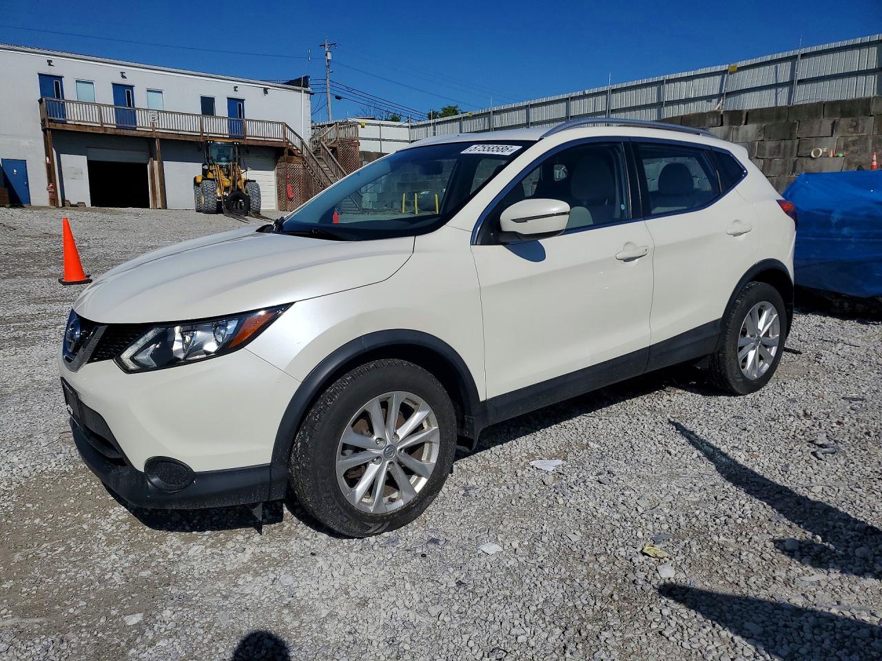 2017 NISSAN ROGUE