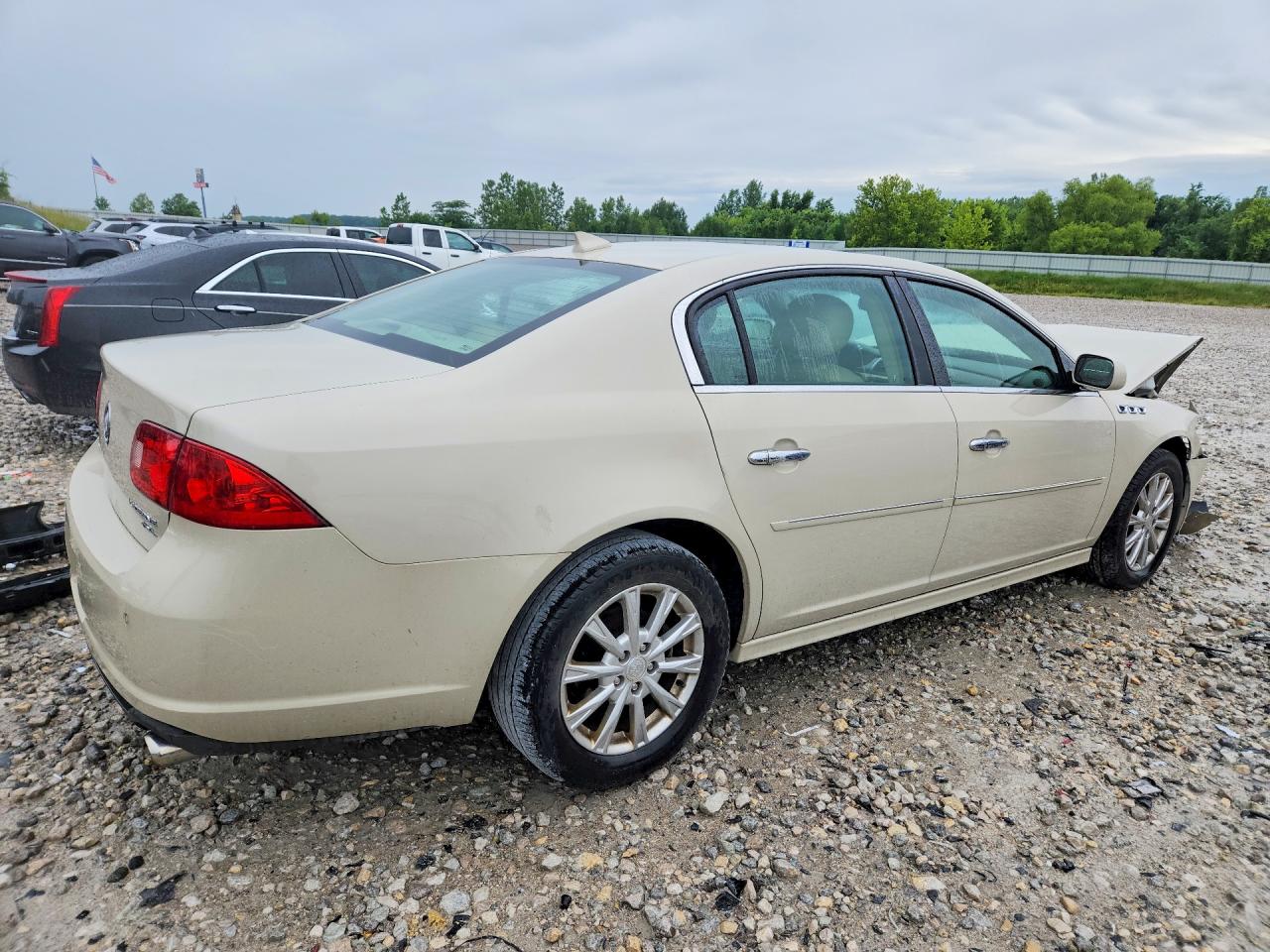 2011 BUICK LUCERNE