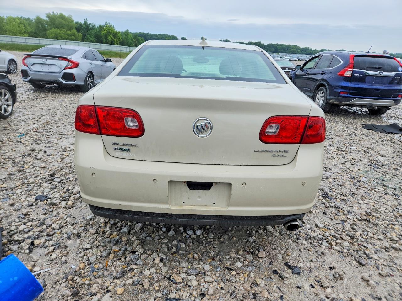 2011 BUICK LUCERNE