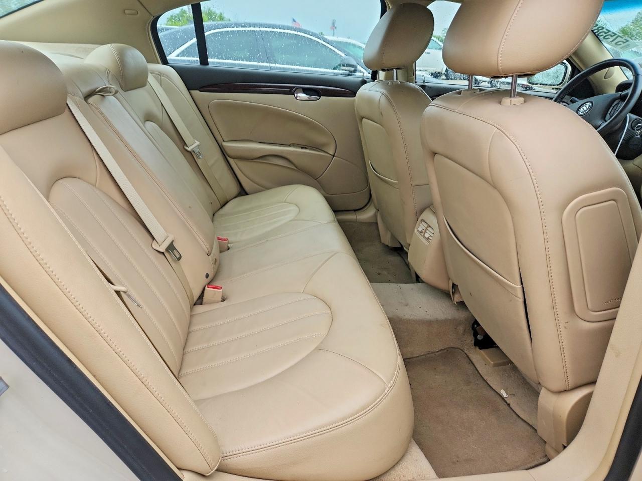 2011 BUICK LUCERNE