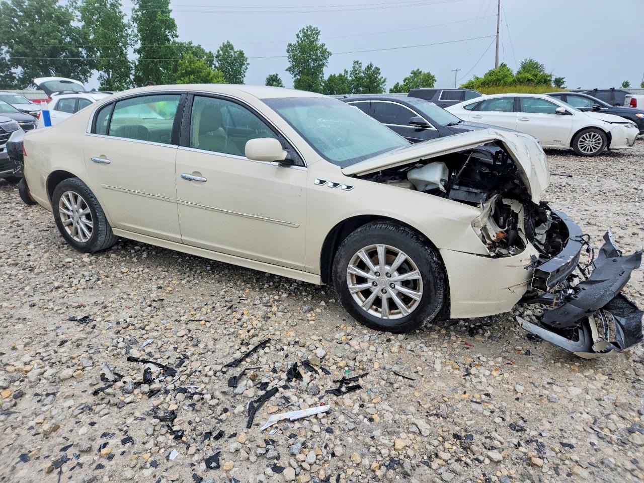 2011 BUICK LUCERNE