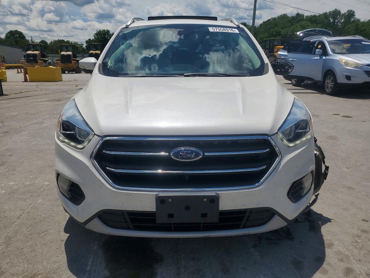 2017 FORD ESCAPE