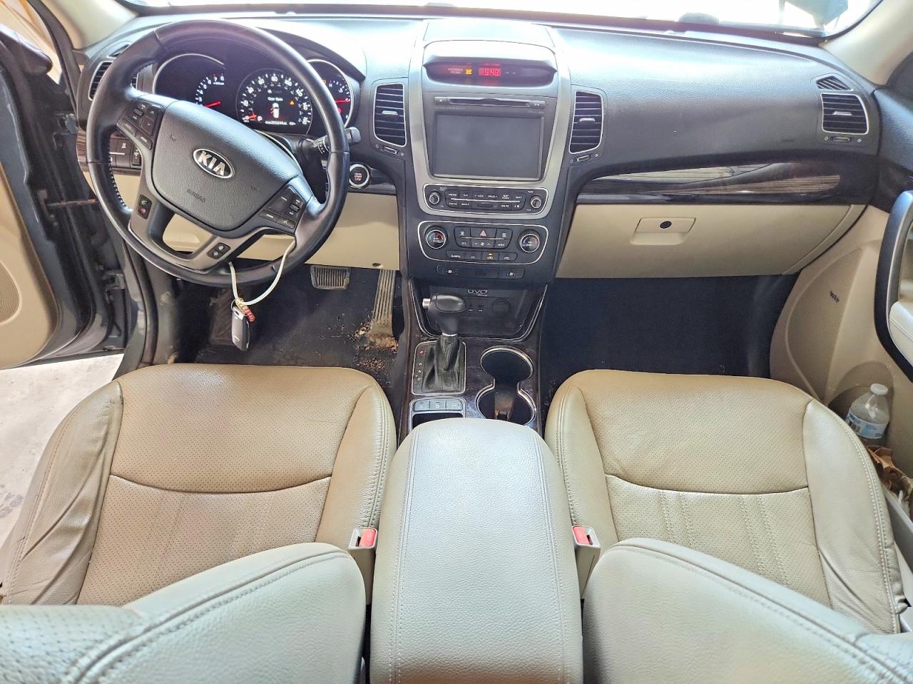 2014 KIA SORENTO
