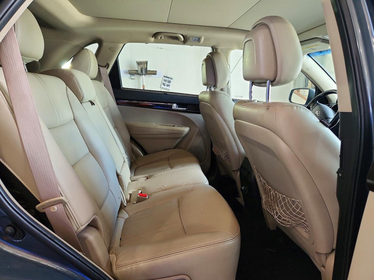 2014 KIA SORENTO